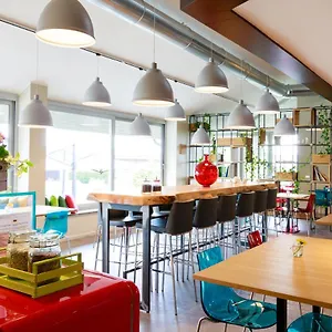 https://oleggio-malpensa.italymilanhotels.net