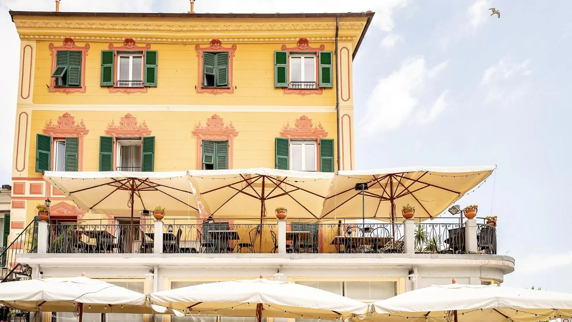 Hotel Miramare Noli 3*,